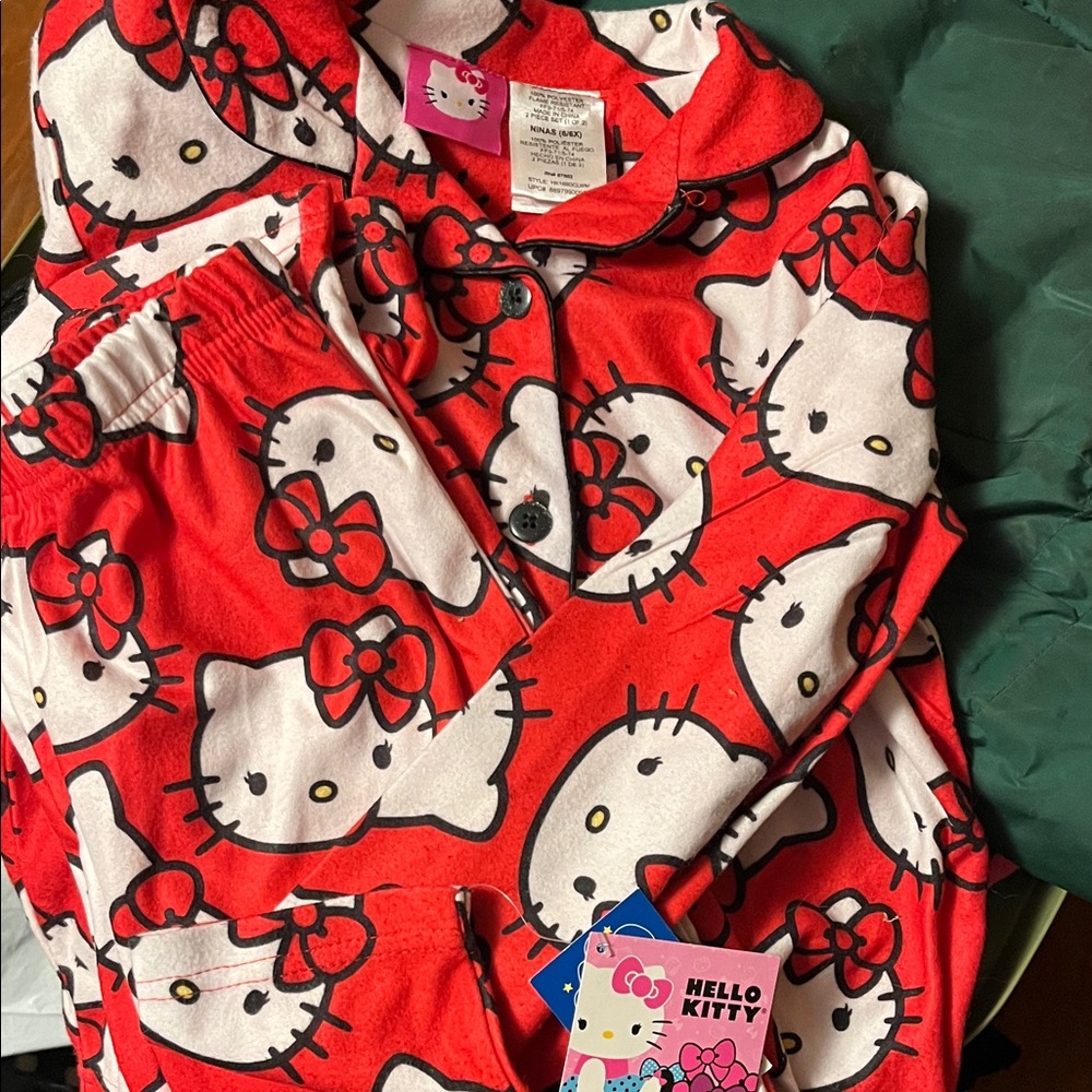 Hello Kitty Vibrant Red Pajama Set for Kids